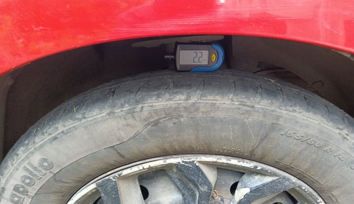 2019 Maruti Swift VXI AMT, Petrol, Automatic, 55,514 km, tyre