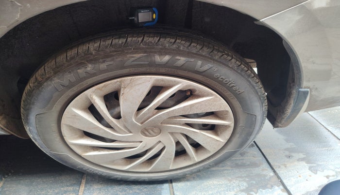 2020 Maruti Ertiga VXI SHVS, Petrol, Manual, 62,193 km, tyre