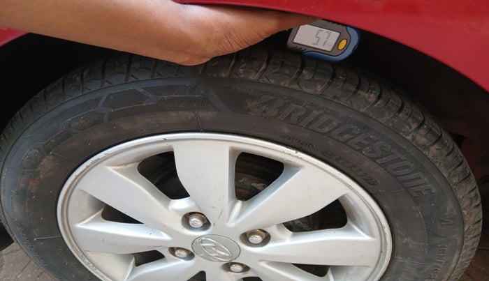 2014 Hyundai Xcent S (O) 1.2, Petrol, Manual, 94,601 km, tyre