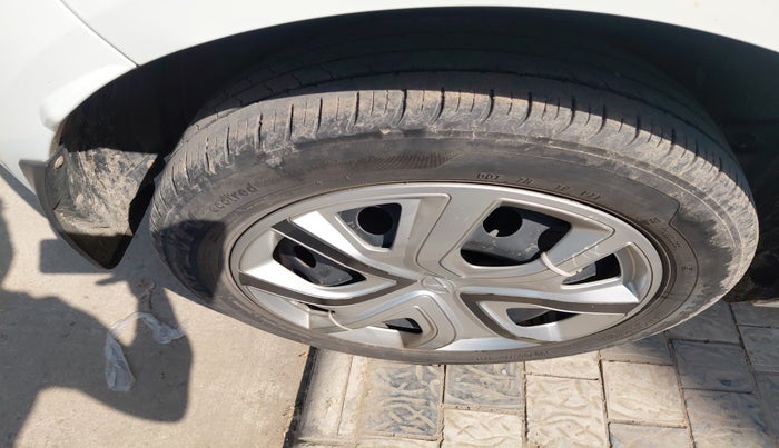 2021 Tata ALTROZ XT PETROL, Petrol, Manual, 43,245 km, tyre