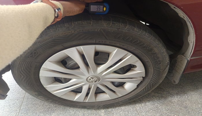 2013 Toyota Innova 2.5 G 7 STR, Diesel, Manual, 97,649 km, tyre