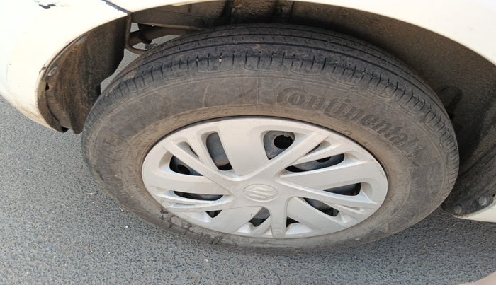 2014 Maruti Swift VXI, Petrol, Manual, 1,16,647 km, tyre