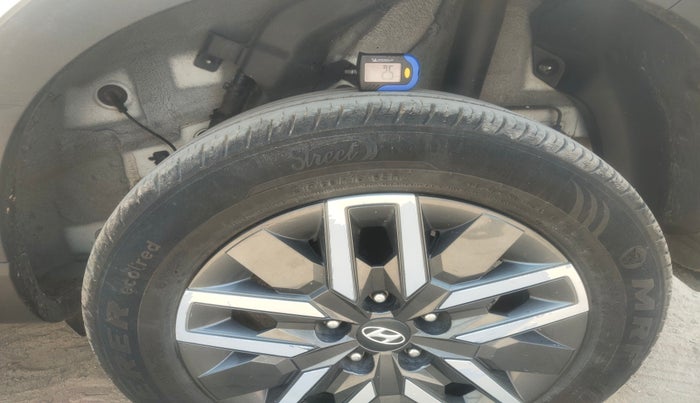 2022 Hyundai VENUE S PLUS 1.5 CRDI, Diesel, Manual, 80,078 km, tyre