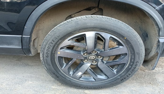 2022 Tata Harrier XZA PLUS 2.0L DARK EDITION, Diesel, Automatic, 55,654 km, tyre