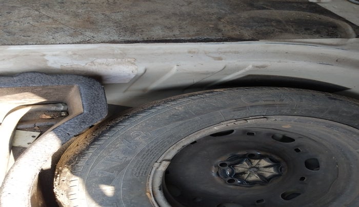 2012 Volkswagen Vento COMFORTLINE DIESEL 1.6, Diesel, Manual, 1,05,651 km, tyre