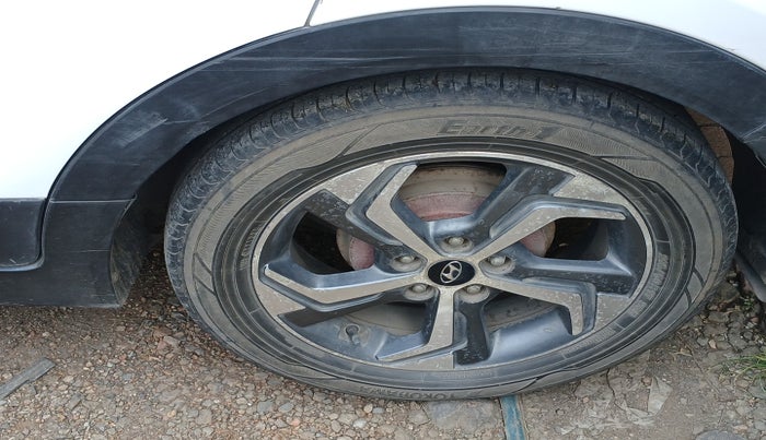 2018 Hyundai Creta SX AT 1.6 DIESEL, Diesel, Automatic, 83,170 km, tyre