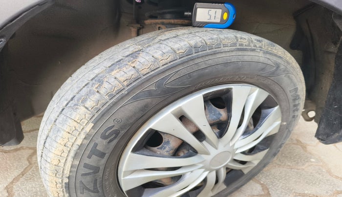 2015 Maruti Alto 800 LXI, Petrol, Manual, 1,17,200 km, tyre