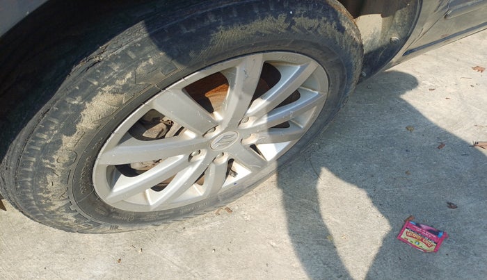 2010 Maruti SX4 ZXI, Petrol, Manual, 89,432 km, tyre