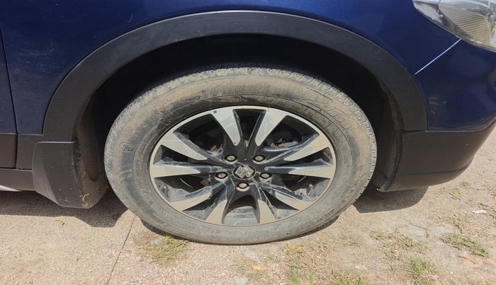 2019 Maruti S Cross ZETA 1.3, Diesel, Manual, 1,38,128 km, tyre