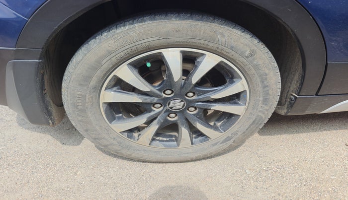 2019 Maruti S Cross ZETA 1.3, Diesel, Manual, 1,38,128 km, tyre