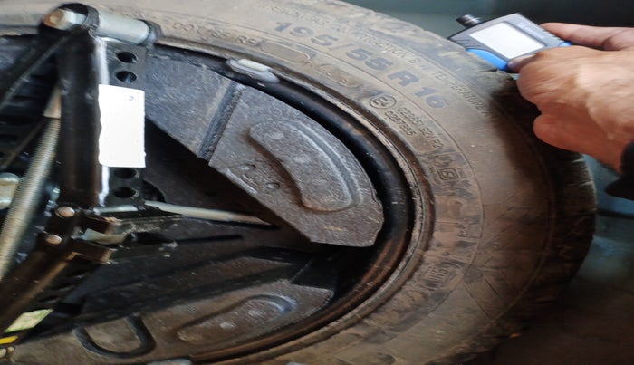 2017 Tata NEXON XZ PLUS PETROL, Petrol, Manual, 68,348 km, tyre