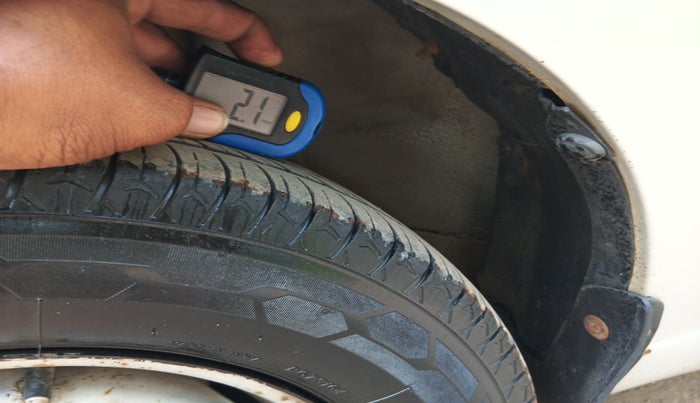 2011 Maruti Alto LXI, Petrol, Manual, 1,62,907 km, tyre