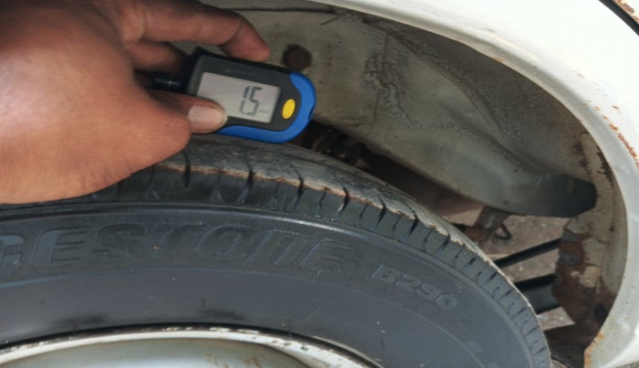 2011 Maruti Alto LXI, Petrol, Manual, 1,62,907 km, tyre