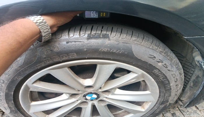 2011 BMW 5 Series 520D 2.0, Diesel, Automatic, 1,59,232 km, tyre