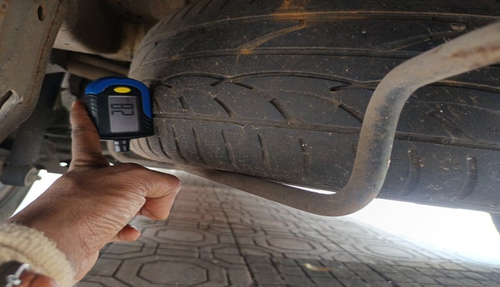 2016 Maruti Ertiga VDI SHVS, Diesel, Manual, 89,812 km, tyre