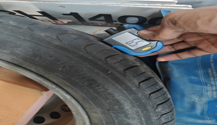 2014 Honda City 1.5L I-VTEC SV, Petrol, Manual, 25,859 km, tyre