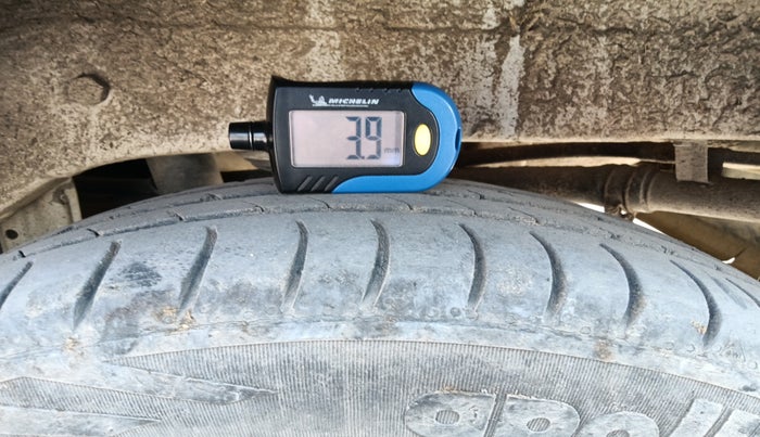 2015 Maruti Alto K10 VXI, Petrol, Manual, 1,15,692 km, tyre