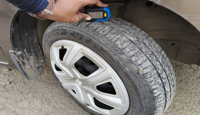 2012 Maruti Wagon R 1.0 VXI, Petrol, Manual, 55,070 km, tyre