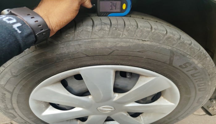 2012 Nissan Sunny XL DIESEL, Diesel, Manual, 1,42,310 km, tyre