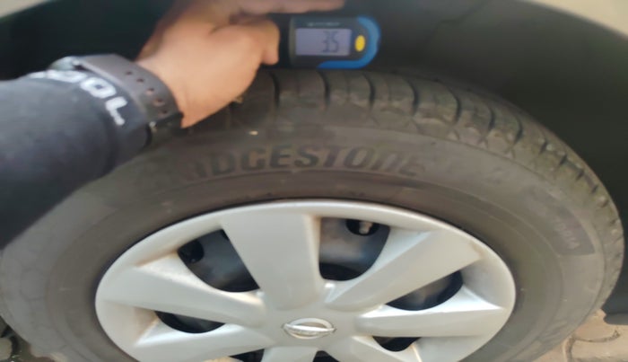 2012 Nissan Sunny XL DIESEL, Diesel, Manual, 1,42,310 km, tyre