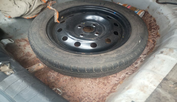 2016 Hyundai Xcent BASE 1.1, Diesel, Manual, 82,540 km, tyre