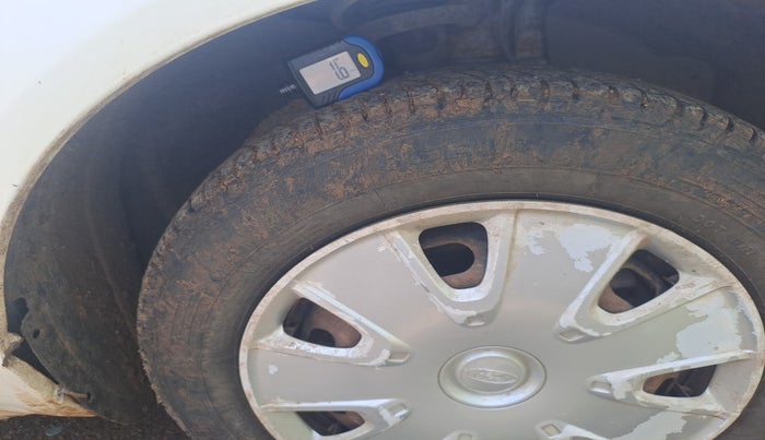 2011 Ford Fiesta EXI 1.4 DIESEL, Diesel, Manual, 1,40,000 km, tyre