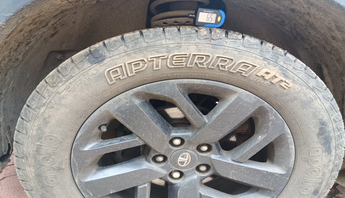2020 Tata Harrier XZA PLUS 2.0L DARK EDITION, Diesel, Automatic, 62,333 km, tyre