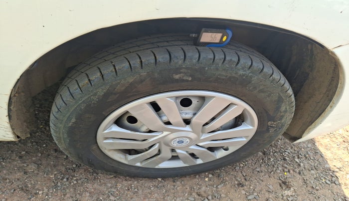2017 Maruti Wagon R 1.0 LXI CNG, Petrol, Manual, 1,12,611 km, tyre