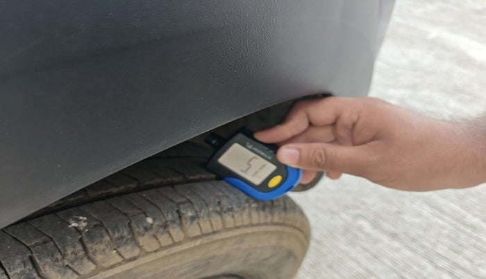 2018 Renault Kwid RXT 1.0 AMT, Petrol, Automatic, 31,757 km, tyre