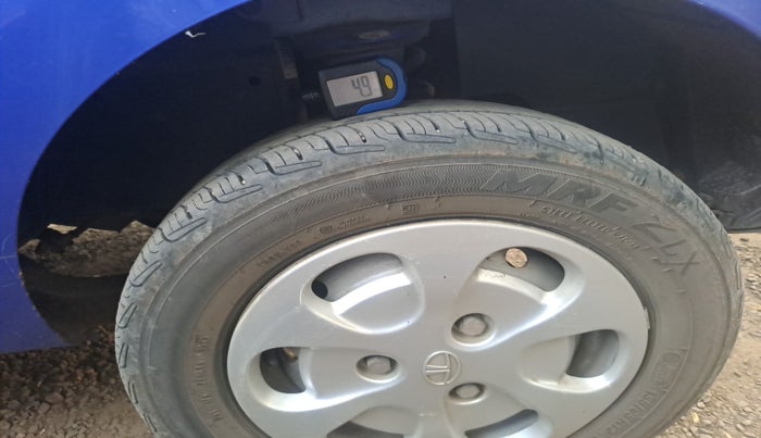 2015 Tata Nano TWIST XT, Petrol, Manual, 43,297 km, tyre