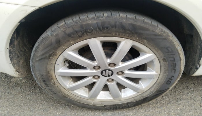 2011 Maruti SX4 ZDI, Diesel, Manual, 1,70,692 km, tyre