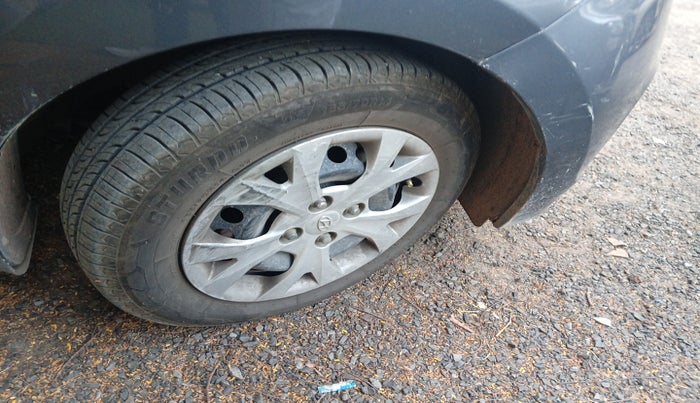 2013 Hyundai Grand i10 SPORTZ 1.2 KAPPA VTVT, Petrol, Manual, 87,076 km, tyre