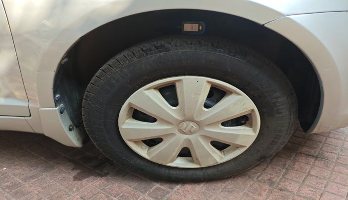 2011 Maruti Swift Dzire VXI, Petrol, Manual, 60,419 km, tyre