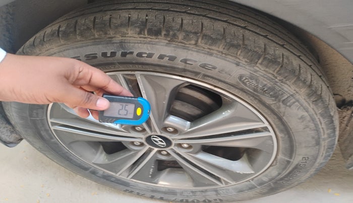 2016 Hyundai Creta SX PLUS AT 1.6 PETROL, Petrol, Automatic, 95,874 km, tyre