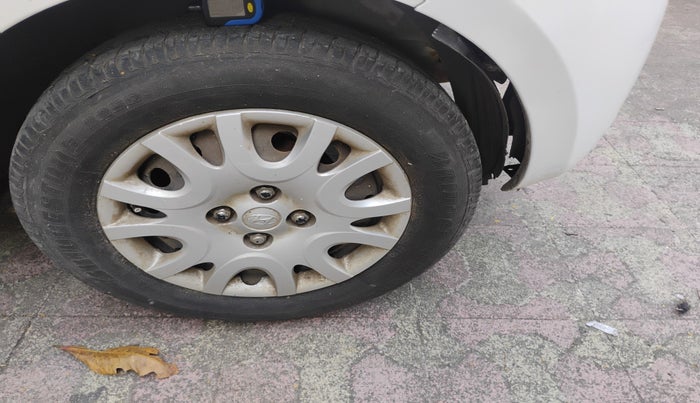 2011 Hyundai i20 MAGNA 1.2, Petrol, Manual, 62,937 km, tyre