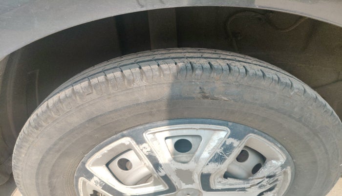 2021 Tata ALTROZ XE PETROL, Petrol, Manual, 11,812 km, tyre