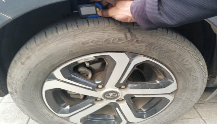 2022 Tata NEXON XZA PLUS SUNROOF PETROL, Petrol, Automatic, 21,482 km, tyre