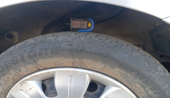 2010 Hyundai i10 MAGNA 1.1, Petrol, Manual, 99,764 km, tyre