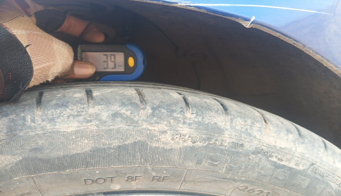 2014 Hyundai Elite i20 ASTA 1.2, Petrol, Manual, 94,368 km, tyre