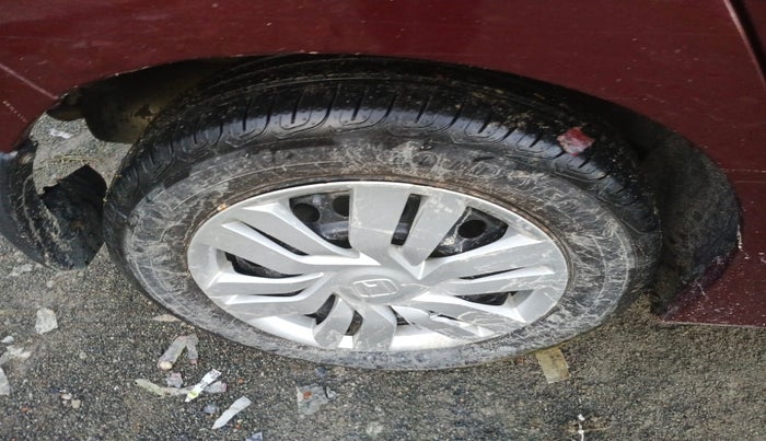 2017 Honda Jazz 1.2L I-VTEC S, Petrol, Manual, 39,555 km, tyre