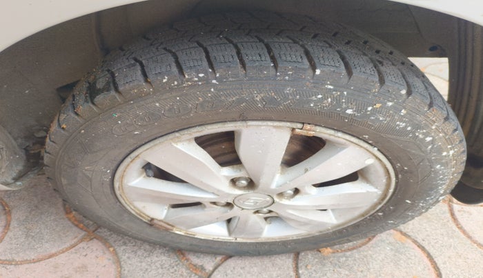 2013 Hyundai i20 SPORTZ 1.2, Petrol, Manual, 70,600 km, tyre