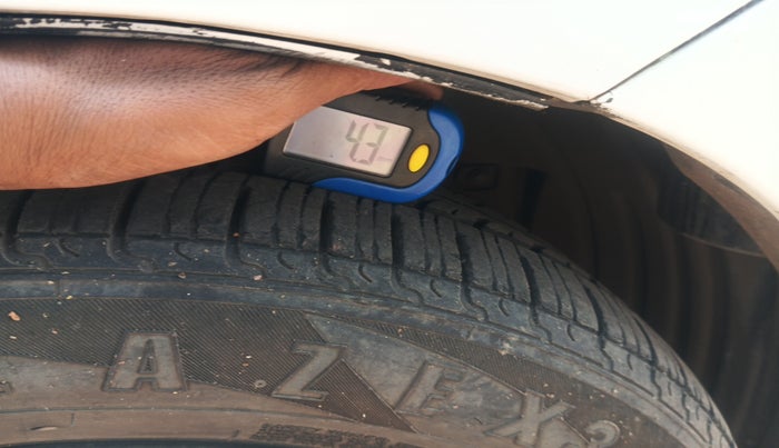 2011 Honda City 1.5L I-VTEC V AT, Petrol, Automatic, 83,272 km, tyre