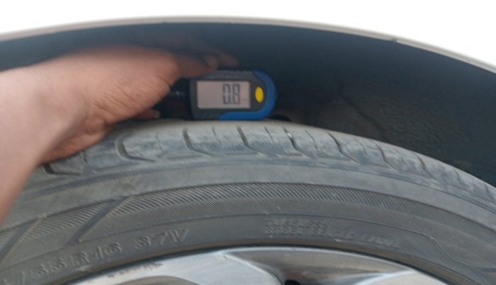 2018 Hyundai Elite i20 ASTA 1.2 (O), Petrol, Manual, 1,13,629 km, tyre