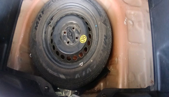 2016 Maruti Baleno ZETA PETROL 1.2, Petrol, Manual, 68,581 km, tyre