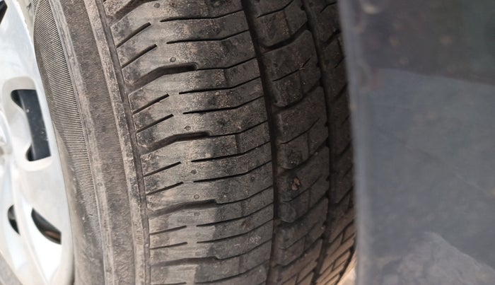 2017 Hyundai Elite i20 SPORTZ 1.2, Petrol, Manual, 60,935 km, tyre