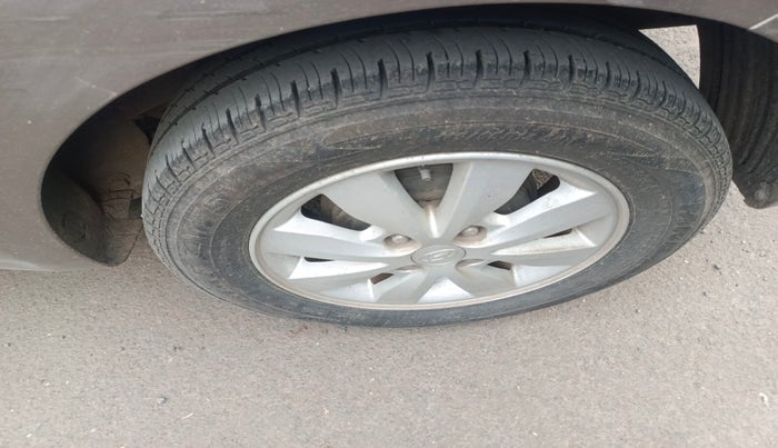 2013 Hyundai i20 SPORTZ 1.2, Petrol, Manual, 39,955 km, tyre