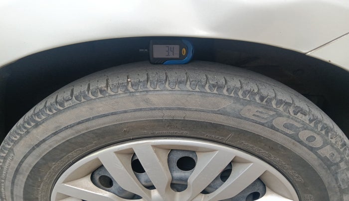 2019 Maruti Dzire VXI AMT, Petrol, Automatic, 53,514 km, tyre