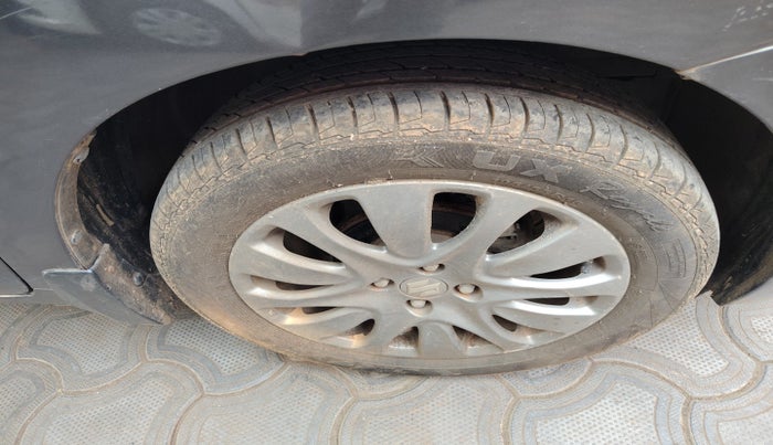 2017 Maruti Baleno ZETA PETROL 1.2, Petrol, Manual, 55,822 km, tyre