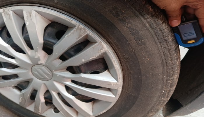 2013 Maruti Swift VXI, Petrol, Manual, 48,981 km, tyre