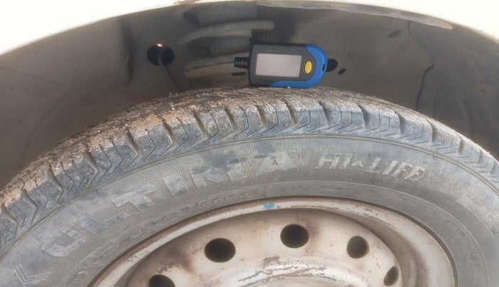 2015 Maruti Wagon R 1.0 LXI, Petrol, Manual, 85,926 km, tyre